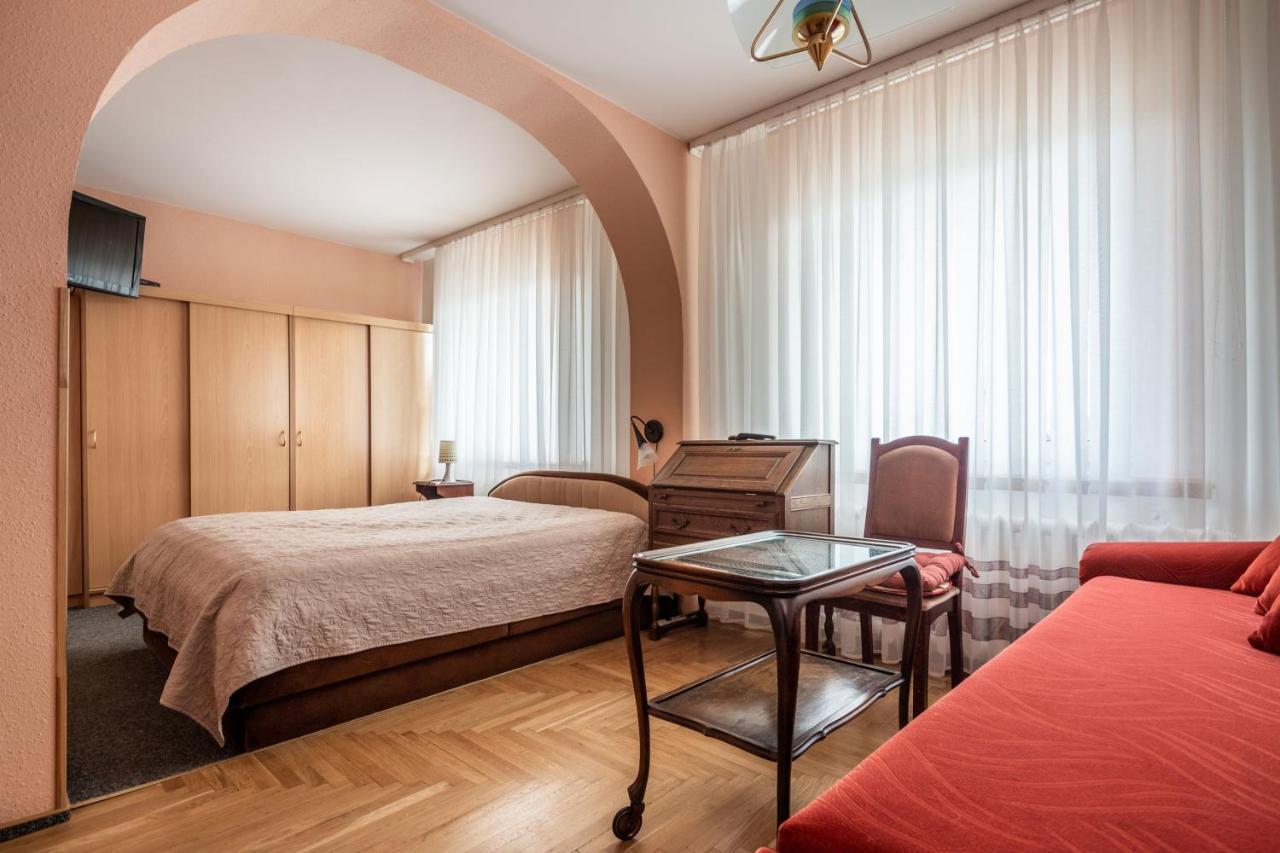 B&B Jurbarkas Esterno foto
